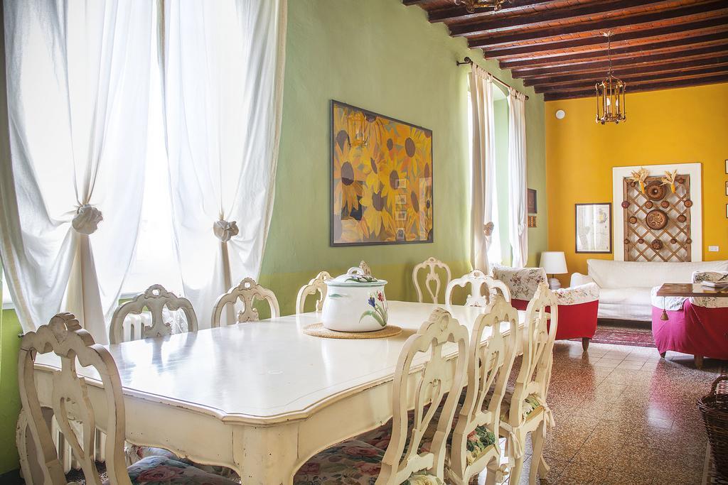 La Villa Del Lago San Felice del Benaco Bagian luar foto