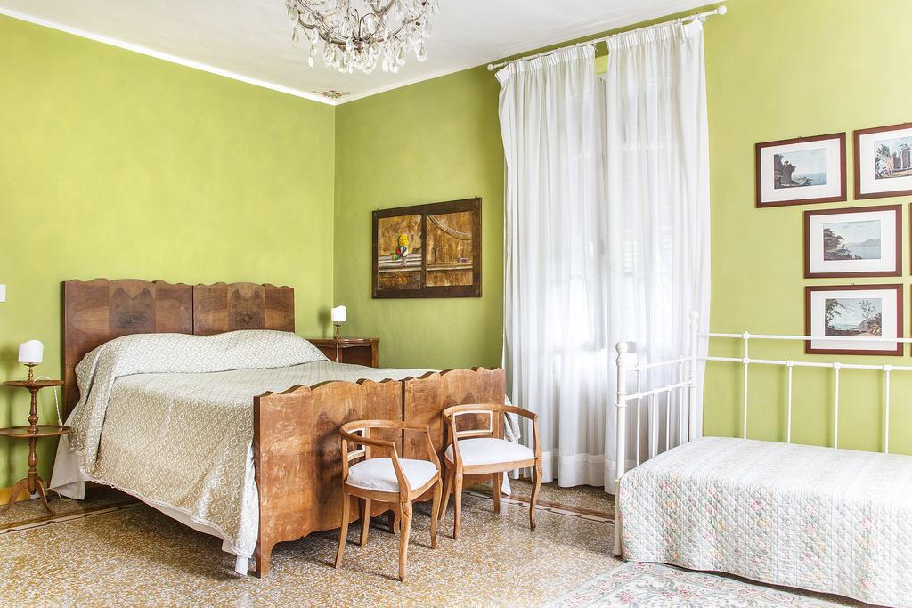 La Villa Del Lago San Felice del Benaco Bagian luar foto